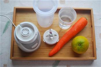 鲜橙胡萝卜汁的做法步骤1