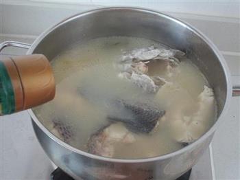 黑鱼汤的做法步骤11