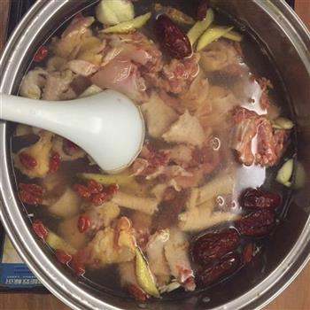 冬日里温暖的锅-鸡煲的做法图解3