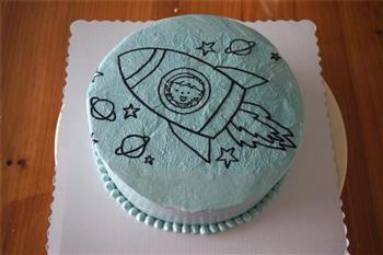 小火箭生日蛋糕的做法步骤10