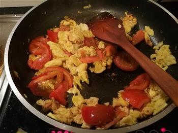 西红柿鸡蛋面的做法步骤7