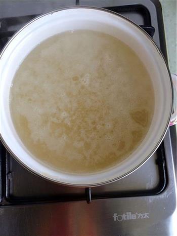 小米青菜粥的做法步骤2