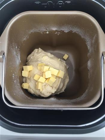 脆底蜂蜜小面包的做法步骤2