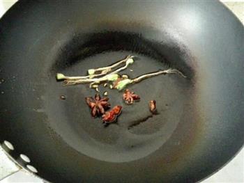 天津传统早餐锅巴菜的做法步骤4