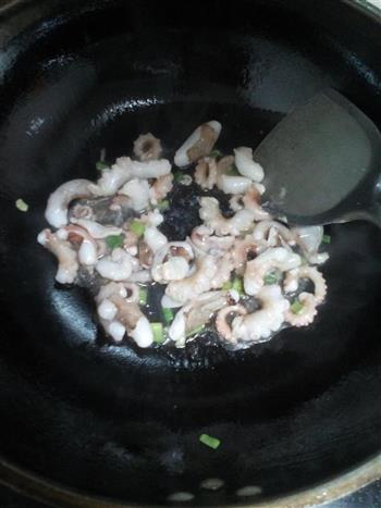 洋葱炒章鱼的做法步骤3