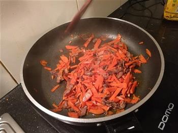 胡萝卜炒牛肉丝的做法步骤9
