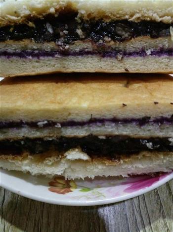 切片面包紫米红豆紫薯三明治的做法步骤4