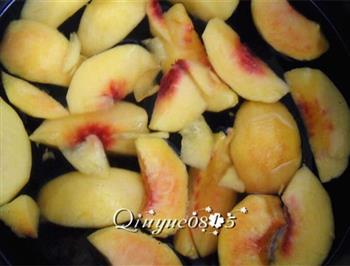 自制纯天然黄桃罐头的做法步骤6
