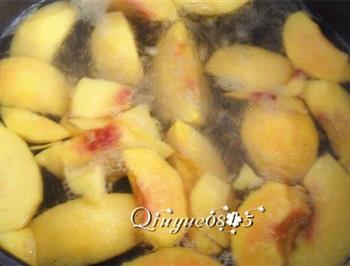 自制纯天然黄桃罐头的做法步骤7