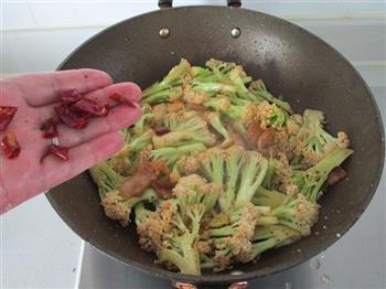 咸肉花菜干锅的做法图解10