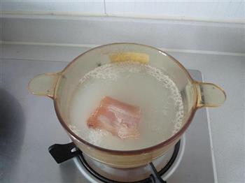 咸肉花菜干锅的做法步骤2