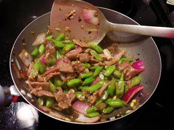 蒜头豆豉牛肉四季豆的做法图解6