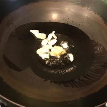 芋儿烧鸡的做法步骤4