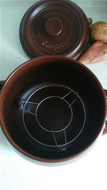 坤博砂锅烤红薯的做法图解3