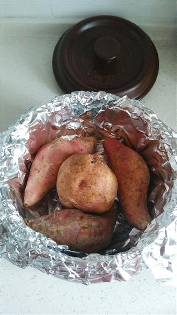 坤博砂锅烤红薯的做法图解5