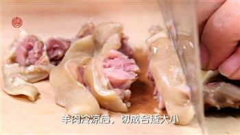 原汁带皮羊肉的做法图解2