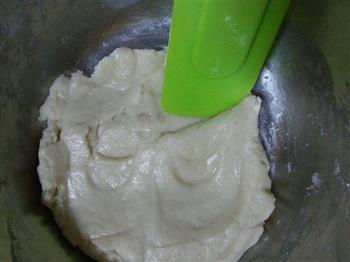 奶油芒果蛋糕卷的做法步骤6