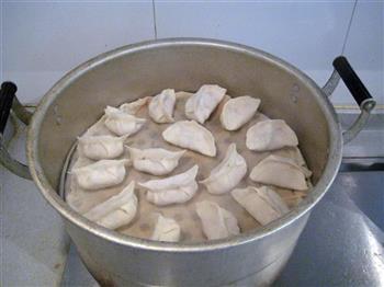 猪肉酸菜蒸饺的做法图解10