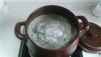 砂锅蜜汁盐焗鸡的做法步骤8