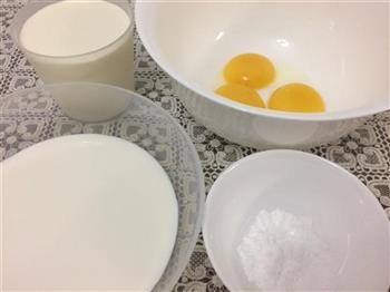 焦糖蛋奶布丁的做法步骤1