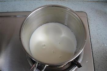 牛奶燕麦蛋羹的做法步骤3