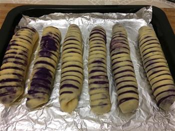 毛毛虫紫薯面包的做法图解12