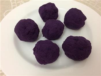 毛毛虫紫薯面包的做法步骤5