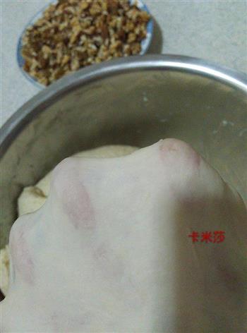 核桃葡萄干面包的做法步骤4