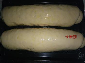核桃葡萄干面包的做法步骤9