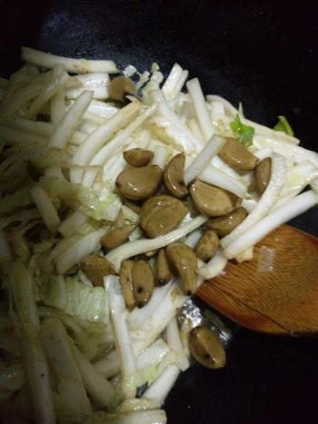 腊八蒜炖白菜大豆腐的做法步骤5