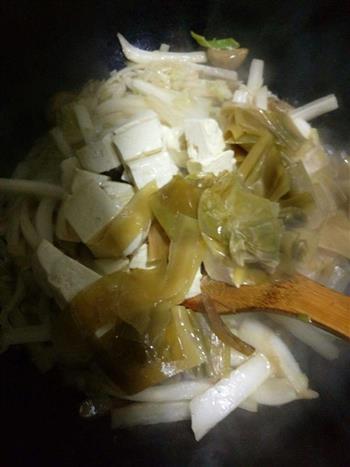 腊八蒜炖白菜大豆腐的做法步骤6
