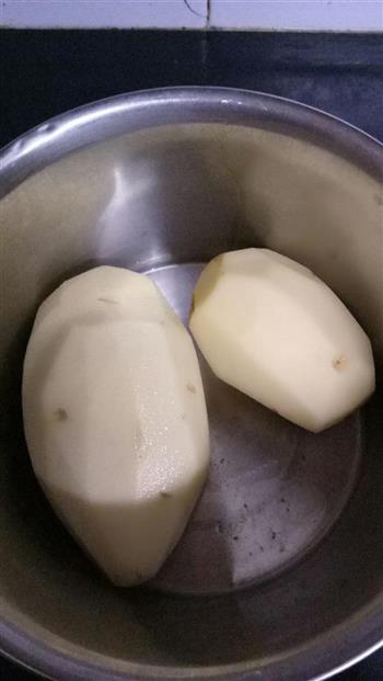 麻辣炸土豆的做法步骤1