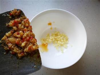 金蒜剁椒蒸牡蛎的做法图解7