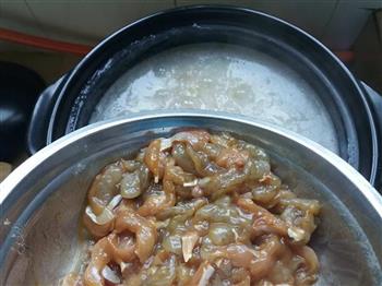 鲜虾鸡肉砂锅粥的做法图解7