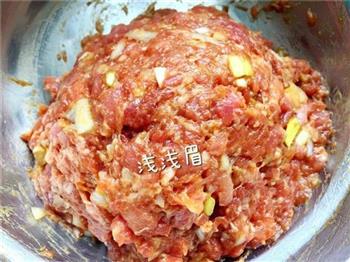 木耳酿肉的做法图解2