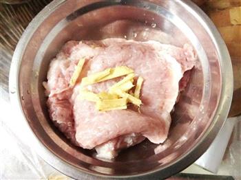 金黄酥皮煎猪排的做法图解3