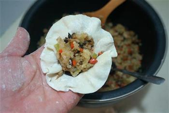香菇糯米烧麦的做法步骤15