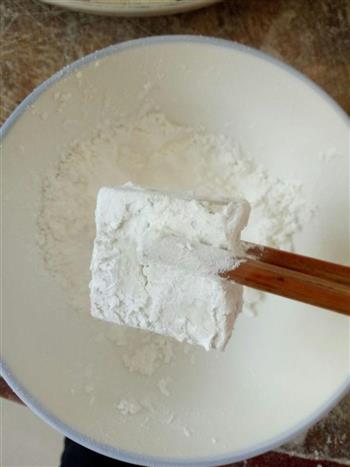 少油焦溜豆腐的做法步骤2