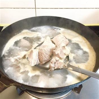 海底椰瘦肉汤的做法图解5