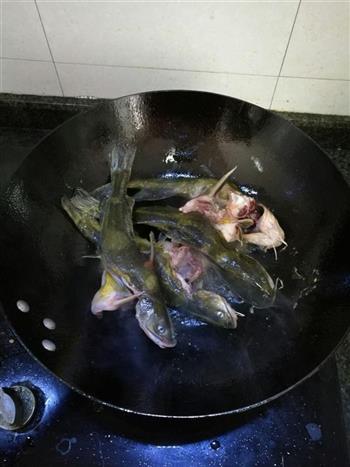 戈牙鱼清炖菜的做法步骤3