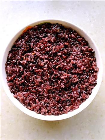 粟香紫米八宝饭的做法步骤1