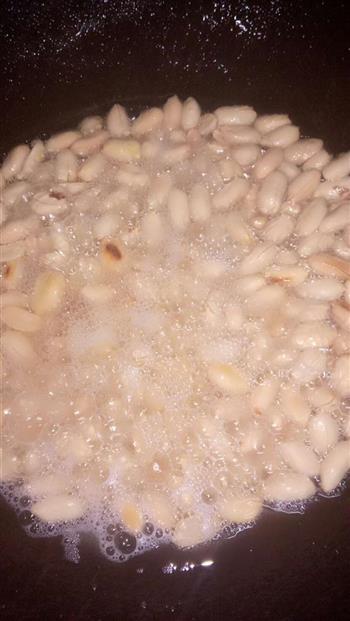 椒盐花生米的做法步骤4