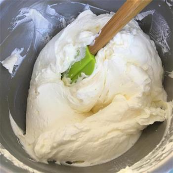 菠菜奶油蛋糕卷的做法步骤11