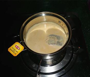 蜜豆奶茶的做法图解5