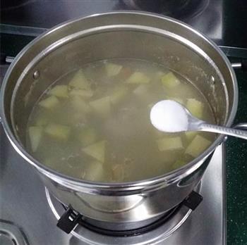 青萝卜排骨汤的做法步骤7