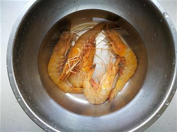 芝麻对虾的做法步骤1