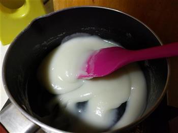 汤种椰蓉面包卷的做法步骤2