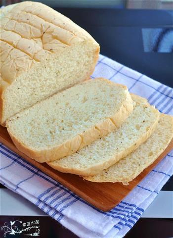 亚麻籽油罗勒面包的做法步骤5