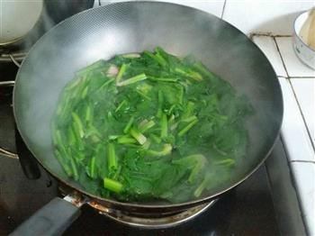 肉丸菠菜汤的做法步骤3
