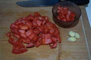 番茄牛腩煲的做法步骤3